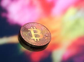 Как купить биткоин за рубли в России?